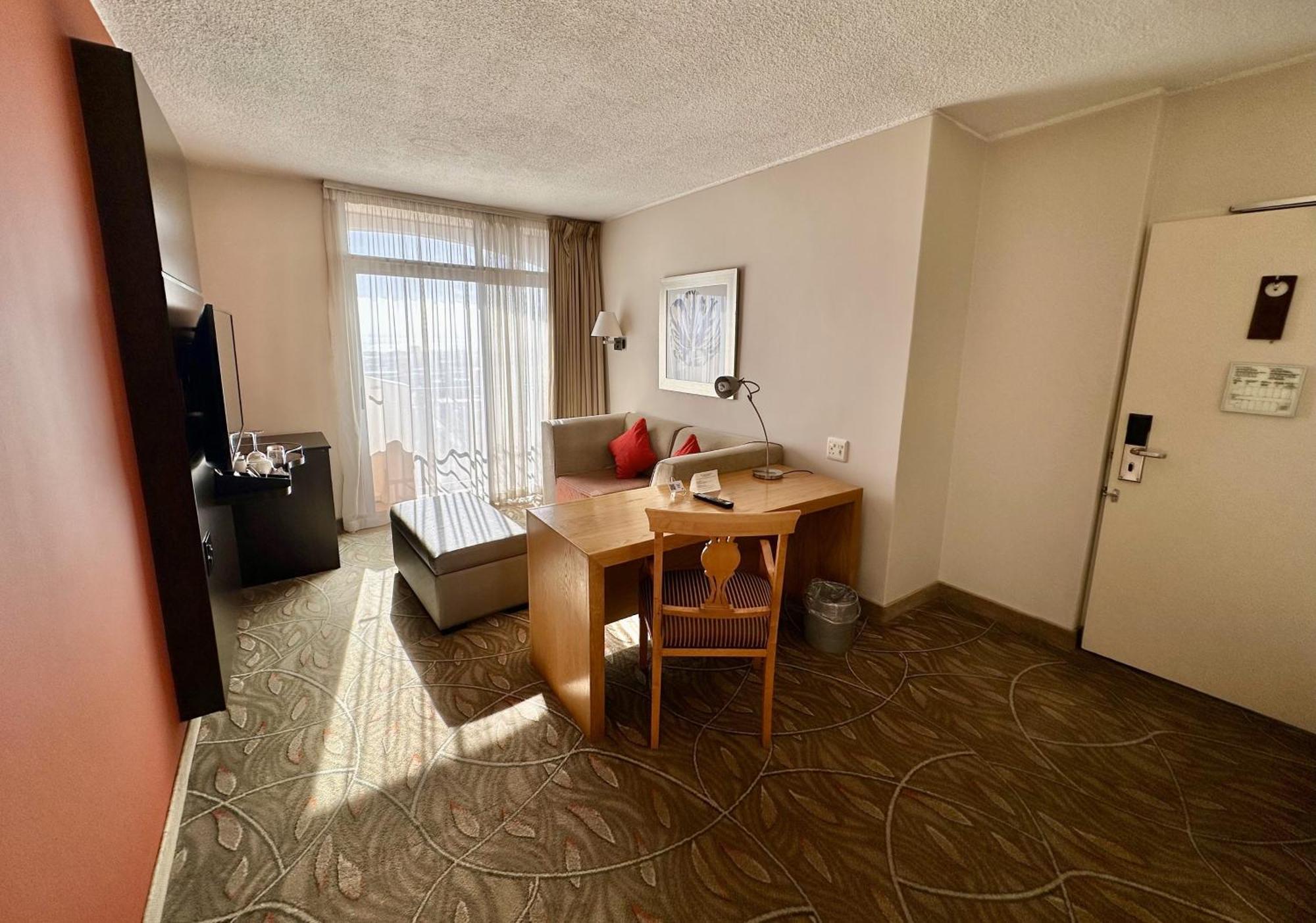 Garden Court Nelson Mandela Boulevard Cape Town Ngoại thất bức ảnh