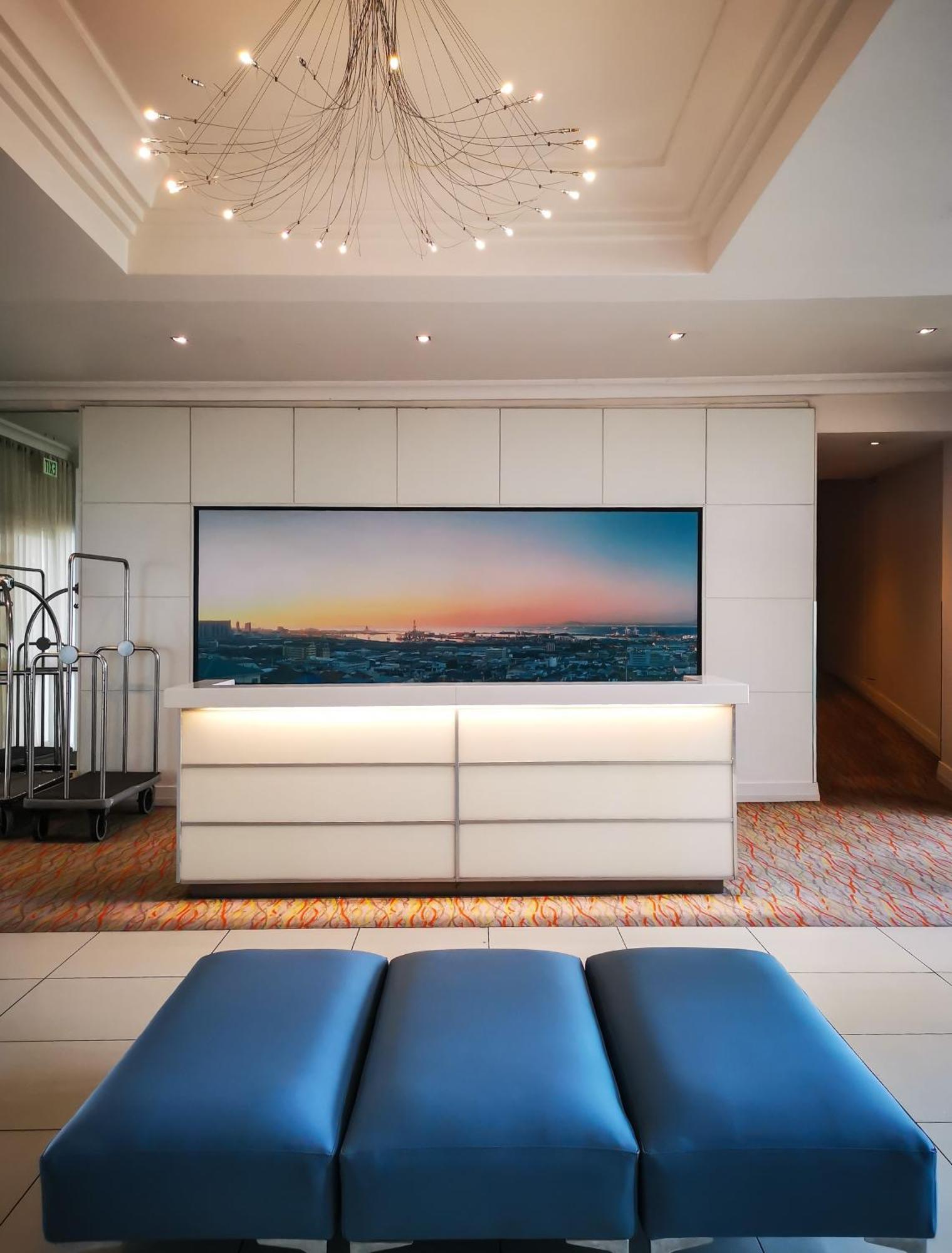 Garden Court Nelson Mandela Boulevard Cape Town Ngoại thất bức ảnh