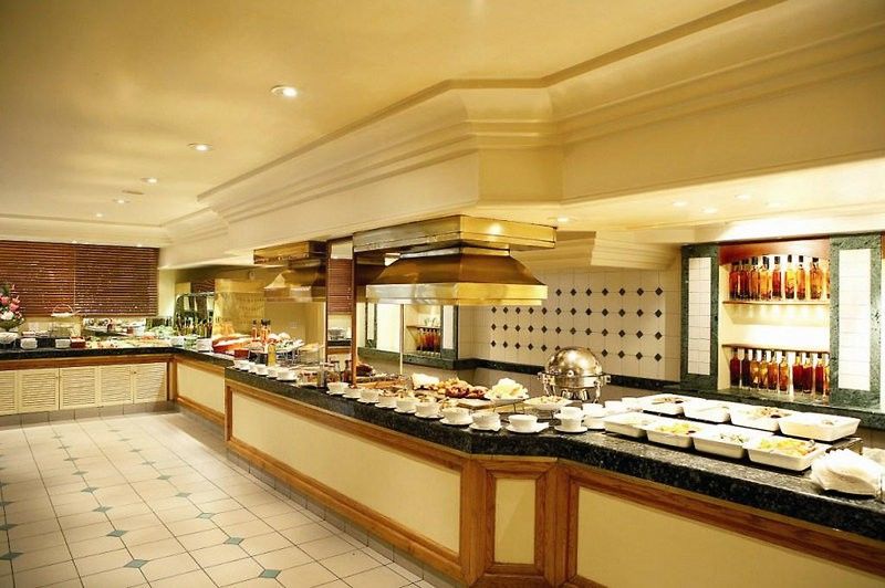 Garden Court Nelson Mandela Boulevard Cape Town Ngoại thất bức ảnh